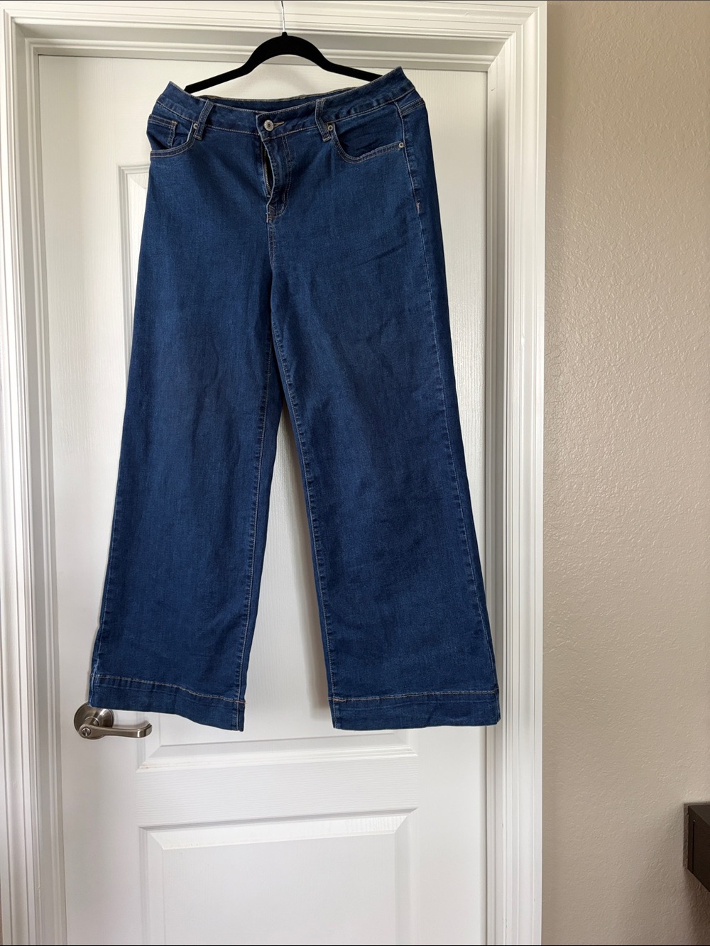 High-Rise Wide-Leg Jeans in Deep Blue